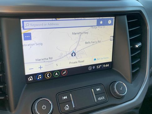 Used 2023 GMC Acadia AT4 w/ Technology Package image 26