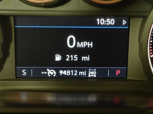 Used 2019 Chevrolet Silverado 1500 LT Trail Boss AWD/4WD image 25