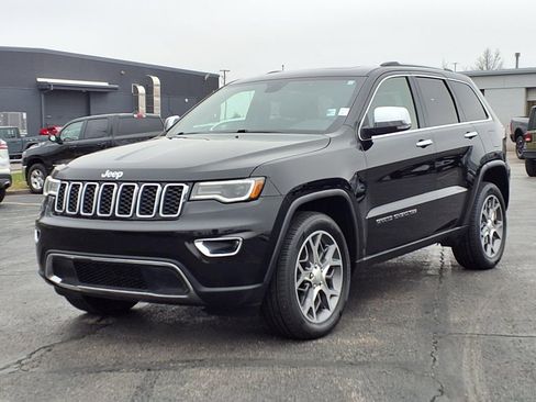 Used 2021 Jeep Grand Cherokee Limited w/ Premium Lighting Group image 2