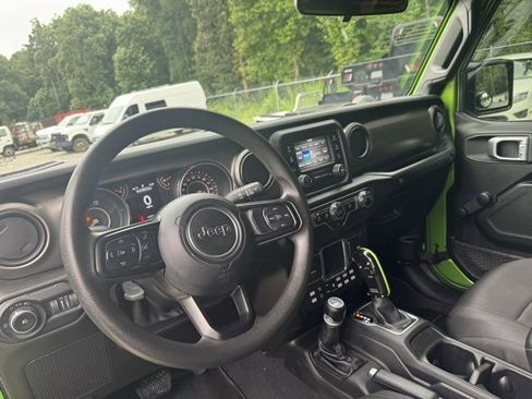 Used 2019 Jeep Wrangler Unlimited Sport image 20