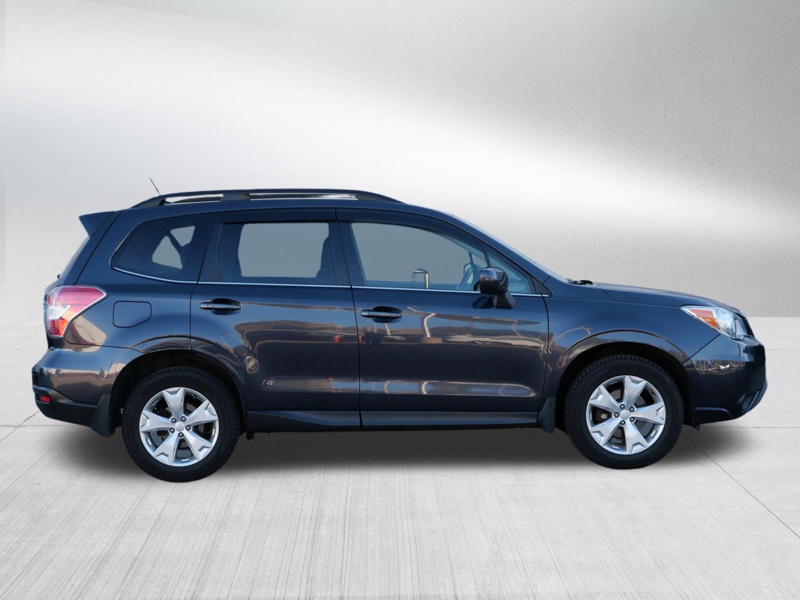 Used 2014 Subaru Forester 2.5i Limited w/ Popular Package #1 AWD/4WD image 8
