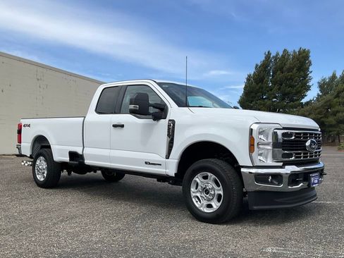 New 2026 Ford F250 XLT w/ 360-Degree Camera Package image 62
