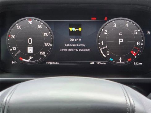 Certified 2023 Land Rover Defender 110 V8 image 10