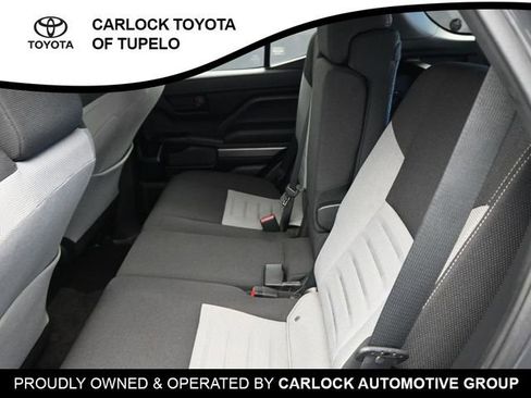 Used 2025 Toyota 4Runner TRD Off-Road image 23