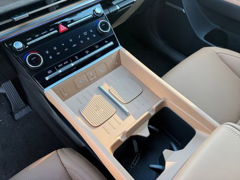 New 2026 Hyundai Santa Fe Calligraphy FWD image 21