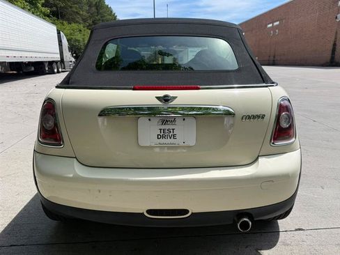Used 2009 MINI Cooper Convertible FWD image 5