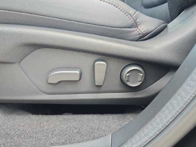 New 2026 Subaru Forester Touring AWD/4WD image 13