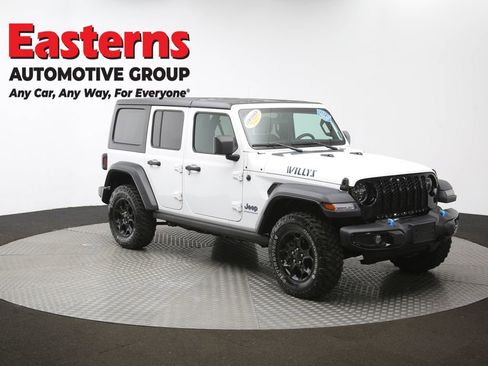 Used 2023 Jeep Wrangler Unlimited w/ Dual Top Group image 46