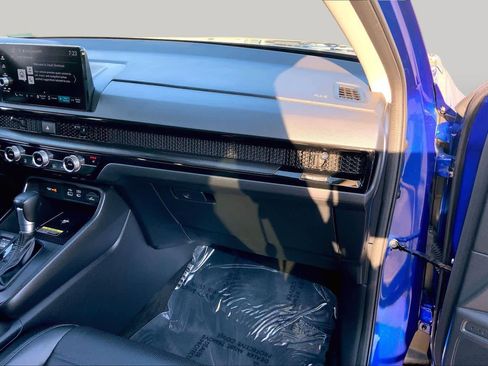 Used 2025 Honda CR-V EX-L image 19