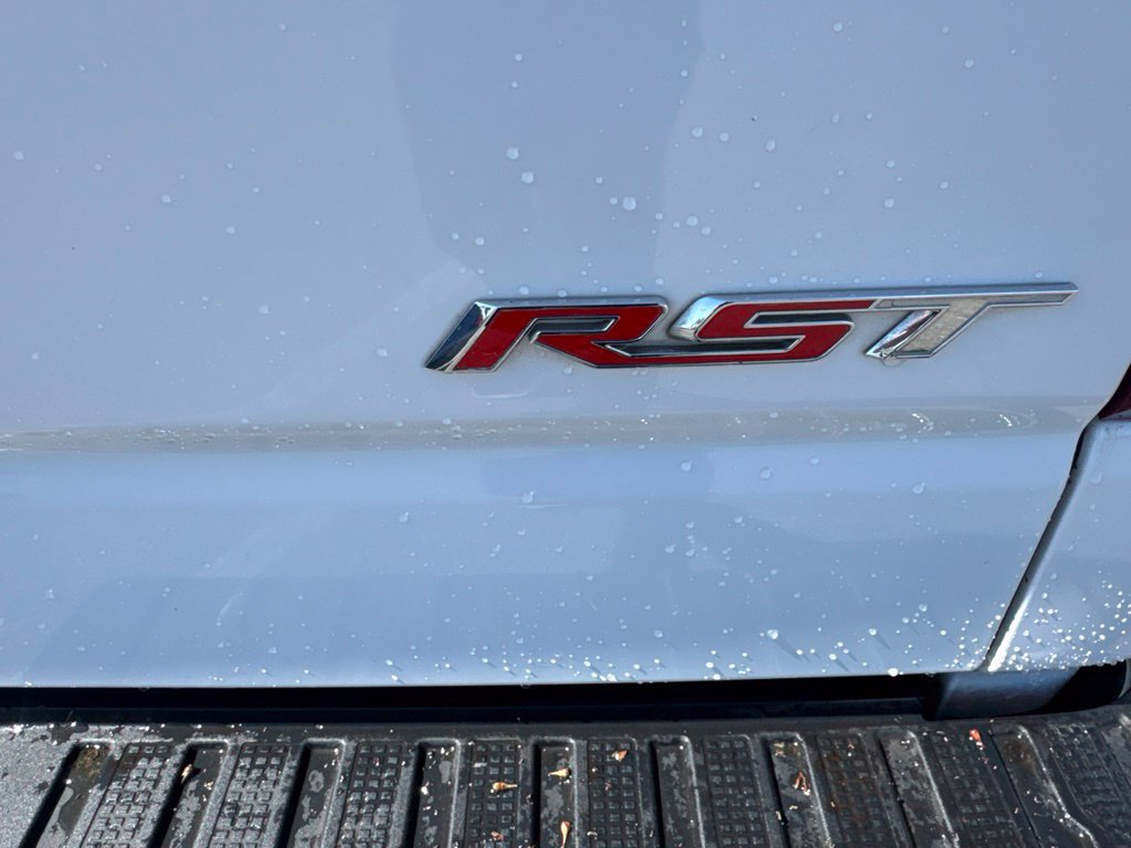 Used 2023 Chevrolet Silverado 1500 RST AWD/4WD image 12