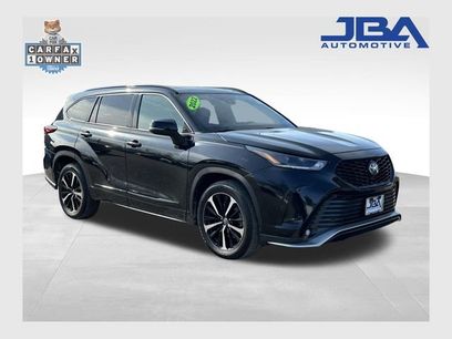 Used 2022 Toyota Highlander XSE