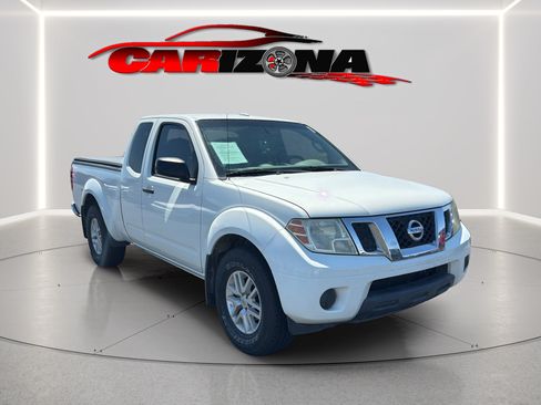 Used 2017 Nissan Frontier SV RWD image 1