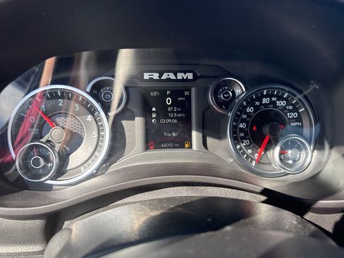 Used 2022 RAM 2500 Big Horn image 19