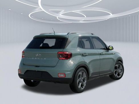 New 2026 Hyundai Venue SEL FWD image 4