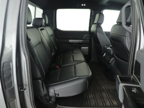 Used 2022 Ford F150 Lariat w/ Equipment Group 502A High image 6