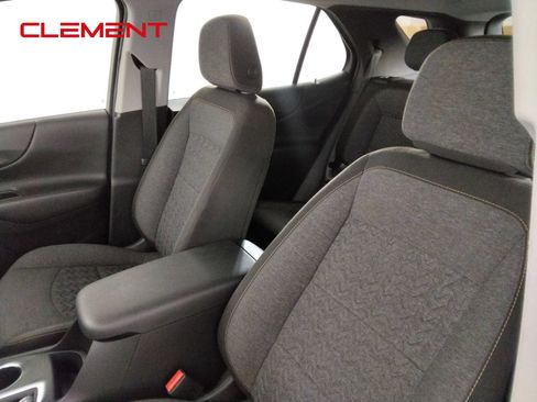 Used 2023 Chevrolet Equinox LT FWD image 24