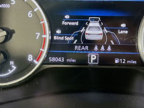 Used 2024 Nissan Sentra SV FWD image 12