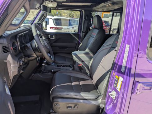 New 2026 Jeep Wrangler Unlimited Rubicon image 7