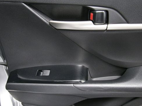 Certified 2025 Toyota Camry LE image 23