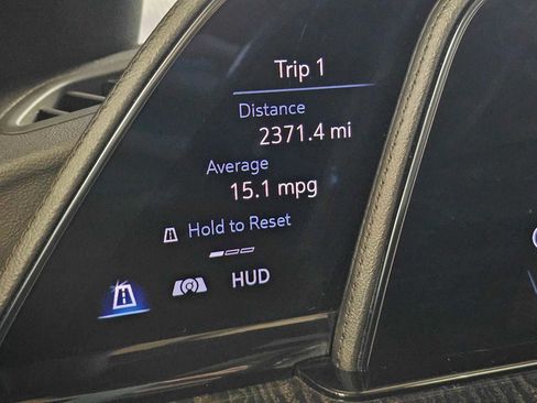 Used 2023 Cadillac Escalade Premium Luxury w/ Performance Package AWD/4WD image 28