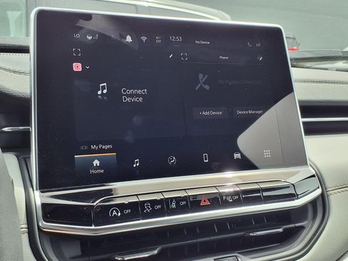 Used 2026 Jeep Compass Limited image 11