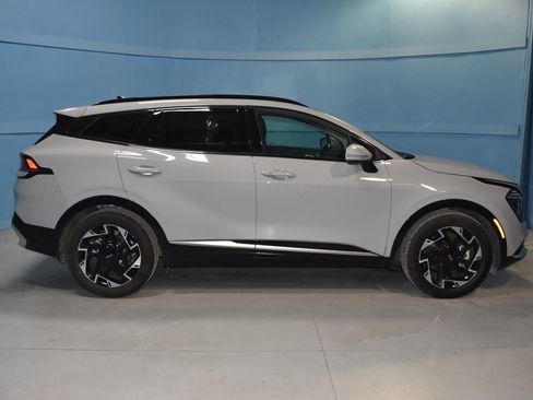 Used 2023 Kia Sportage SX image 24