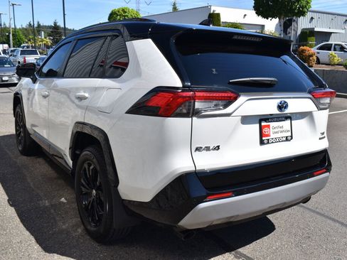 Used 2024 Toyota RAV4 XSE w/ Advanced Technology Package AWD/4WD image 7