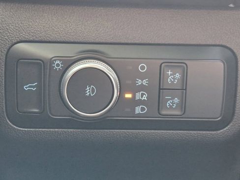 Used 2022 Ford Escape SEL w/ Technology Package image 24