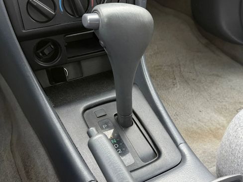 Used 2001 Toyota Camry CE image 27