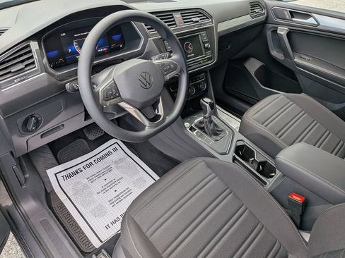 Used 2023 Volkswagen Tiguan S FWD image 10