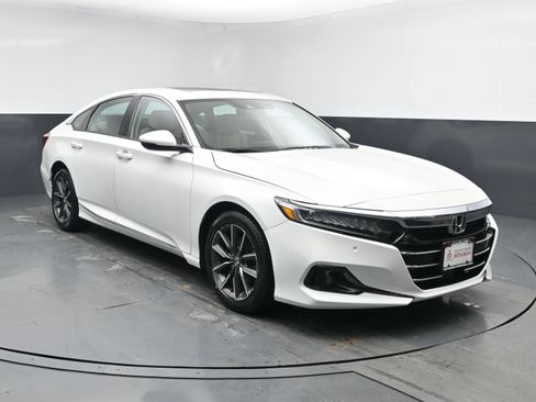 Used 2021 Honda Accord EX-L image 2