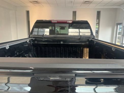 Used 2024 Chevrolet Silverado 1500 LTZ w/ LTZ Convenience Package II AWD/4WD image 30