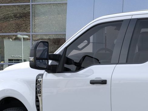 New 2026 Ford F250 XL RWD image 21