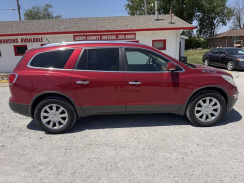 Used 2012 Buick Enclave Leather FWD image 2