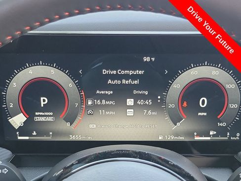 Used 2025 Nissan Kicks SR w/ SR Premium Package AWD/4WD image 7
