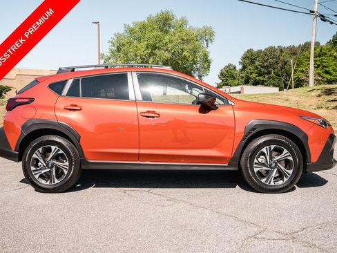 Used 2024 Subaru Crosstrek 2.0i Premium AWD/4WD image 9