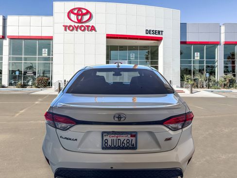 Certified 2020 Toyota Corolla SE w/ Carpet Mat Package (TMS) image 6