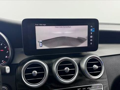 Used 2021 Mercedes-Benz GLC 300 w/ AMG Line image 30
