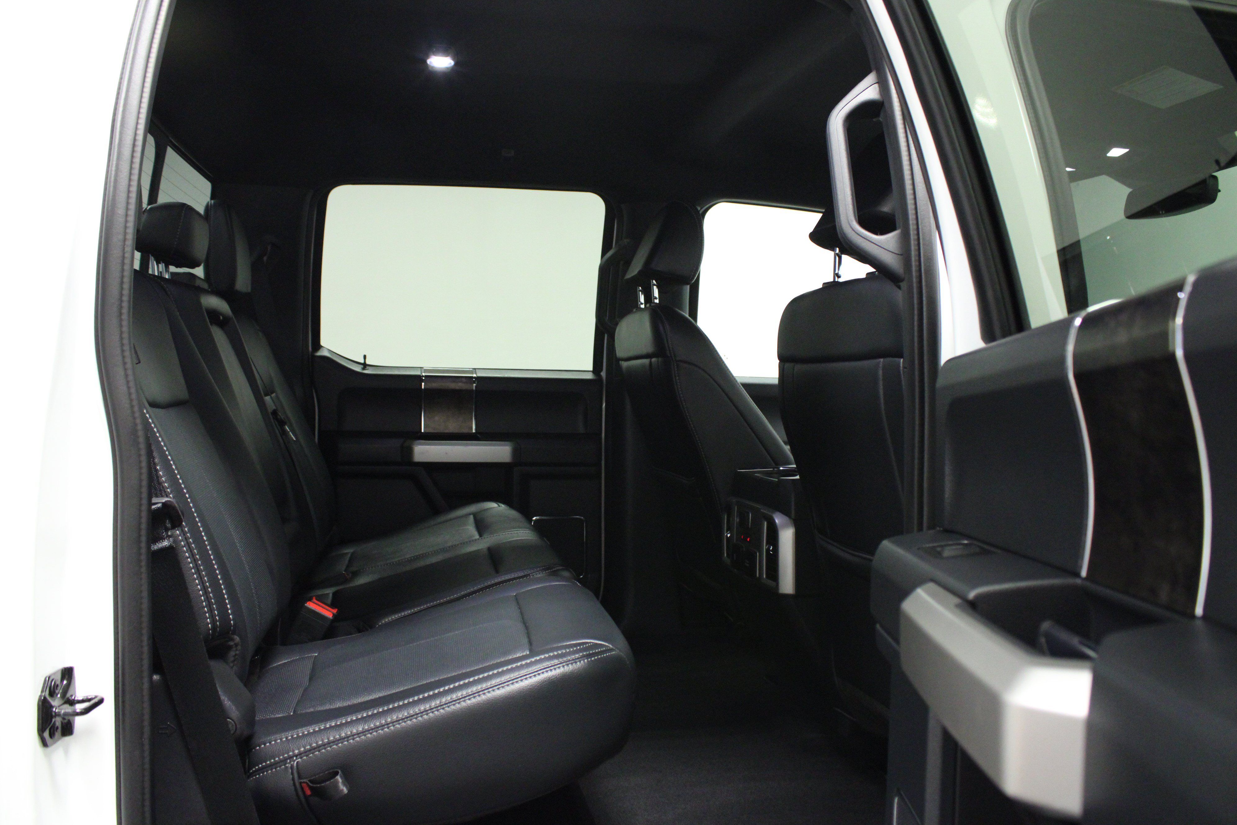 Used 2022 Ford F350 Lariat w/ Lariat Ultimate Package AWD/4WD image 15