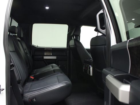 Used 2022 Ford F350 Lariat w/ Lariat Ultimate Package AWD/4WD image 15