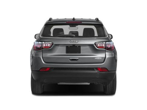 Certified 2022 Jeep Compass Latitude w/ Convenience Group AWD/4WD image 5