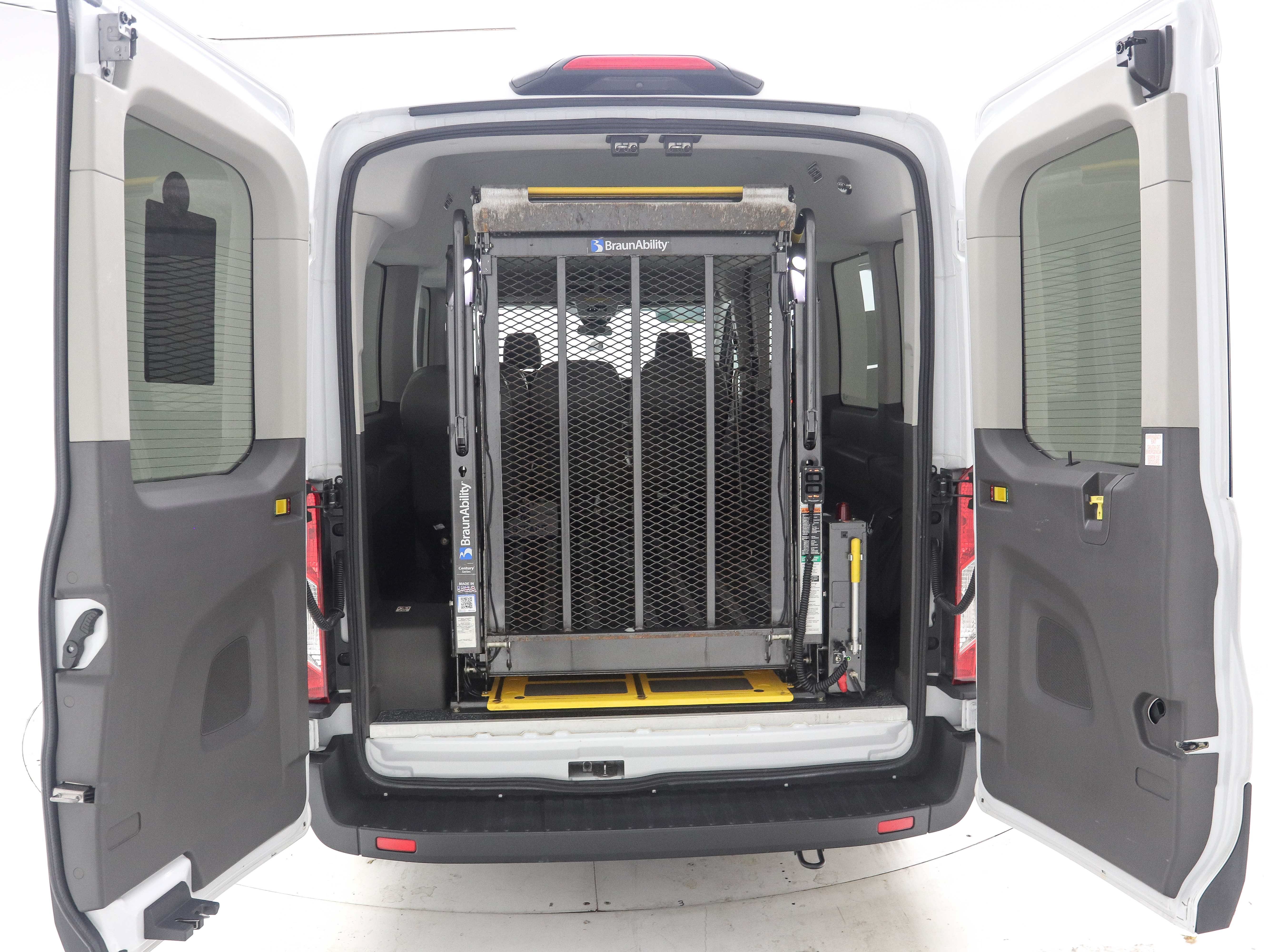 Used 2023 Ford Transit 350 XL RWD image 13