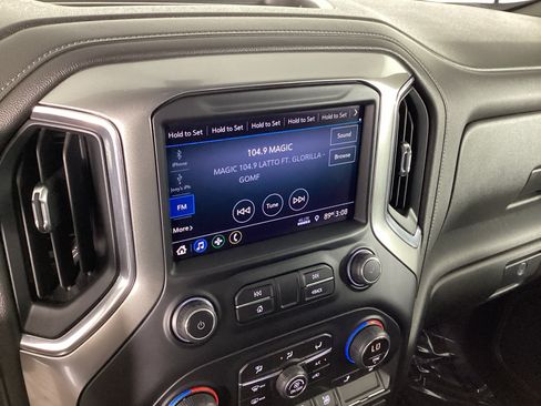 Used 2019 Chevrolet Silverado 1500 RST w/ All-Star Edition AWD/4WD image 25