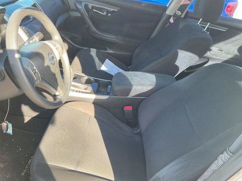 Used 2014 Nissan Altima 2.5 S FWD image 8