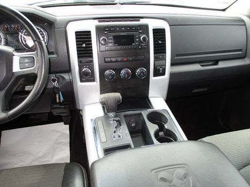 Used 2009 Dodge Ram 1500 Truck Sport image 21