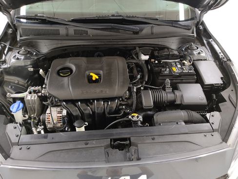 Used 2022 Kia Forte LXS image 30