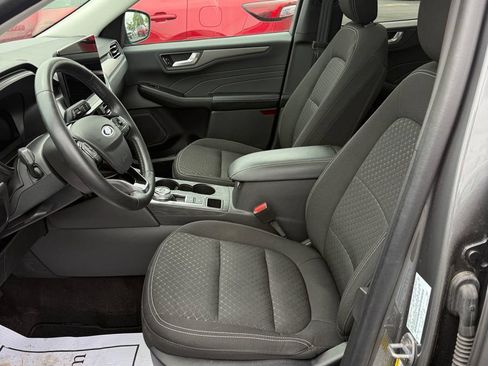 Used 2024 Ford Escape Active w/ Tech Pack #2 AWD/4WD image 10