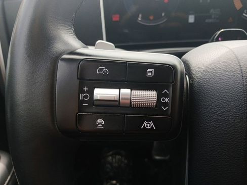 Used 2025 Hyundai Santa Fe SEL image 17