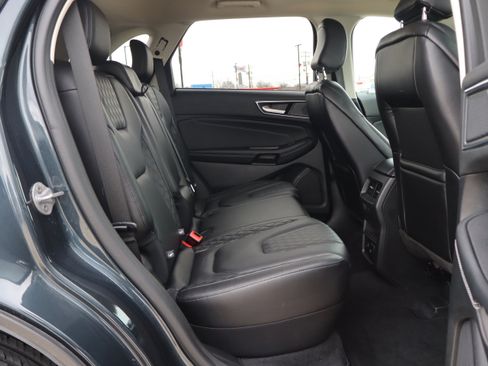 Used 2024 Ford Edge Titanium w/ Equipment Group 301A image 11