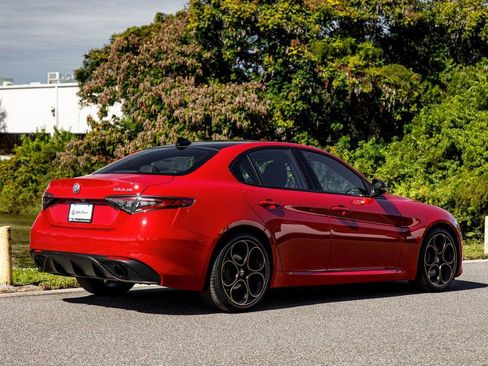 New 2025 Alfa Romeo Giulia w/ Driving Assist Package RWD image 3